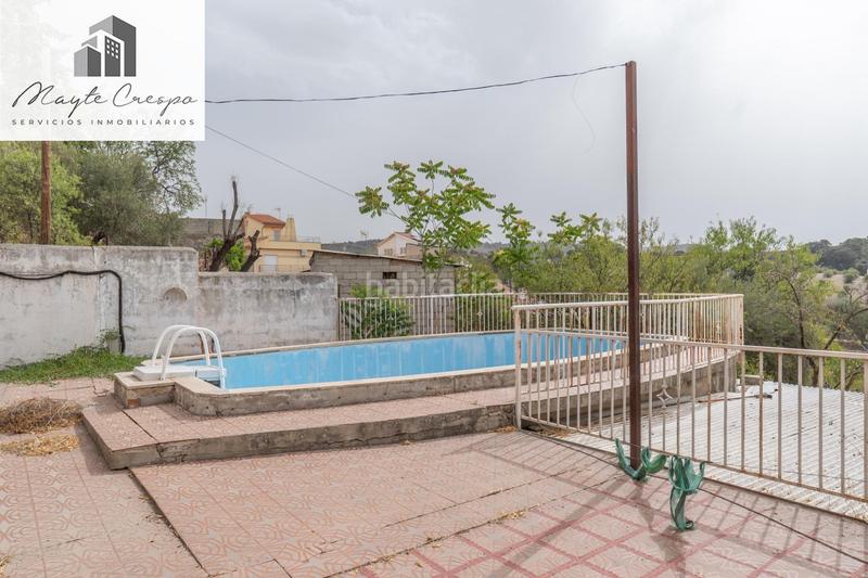 Foto 8f3de912-1b71-4792-b8ee-175637b67b75. Chalet en camino de la barrera (far) 58 el Fargue 2000 metros de parcela segregable con chalet de 178m en tres plantas mas nave de 90 metros en Granada