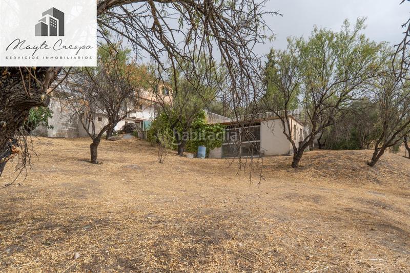 Foto cdb17345-7f6f-4040-a000-749445e0aa0a. Chalet en camino de la barrera (far) 58 el Fargue 2000 metros de parcela segregable con chalet de 178m en tres plantas mas nave de 90 metros en Granada