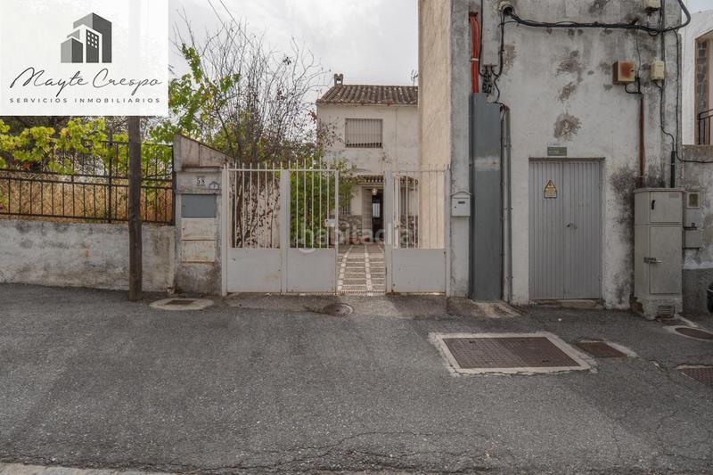 Foto e486a10e-5883-4756-92c0-3307a7b55234. Chalet en camino de la barrera (far) 58 el Fargue 2000 metros de parcela segregable con chalet de 178m en tres plantas mas nave de 90 metros en Granada
