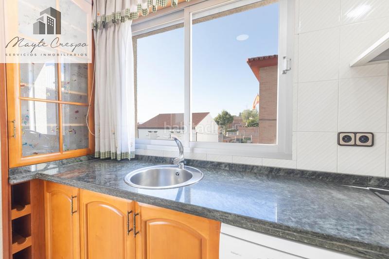 Foto 66fd384e-a980-4b31-a0bb-a7f26ceee330. Casa pareada amplio pareado en vega de granada tu nuevo hogar espera por ti en Jun