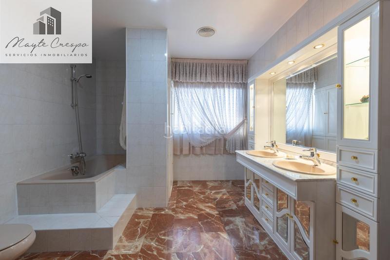 Foto 711eaa88-e299-4243-b13f-1635db354bda. Casa pareada amplio pareado en vega de granada tu nuevo hogar espera por ti en Jun