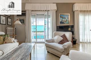 Appartement  Calle pedro antonio de alarcon. Amplísima vivienda al lado de recogidas