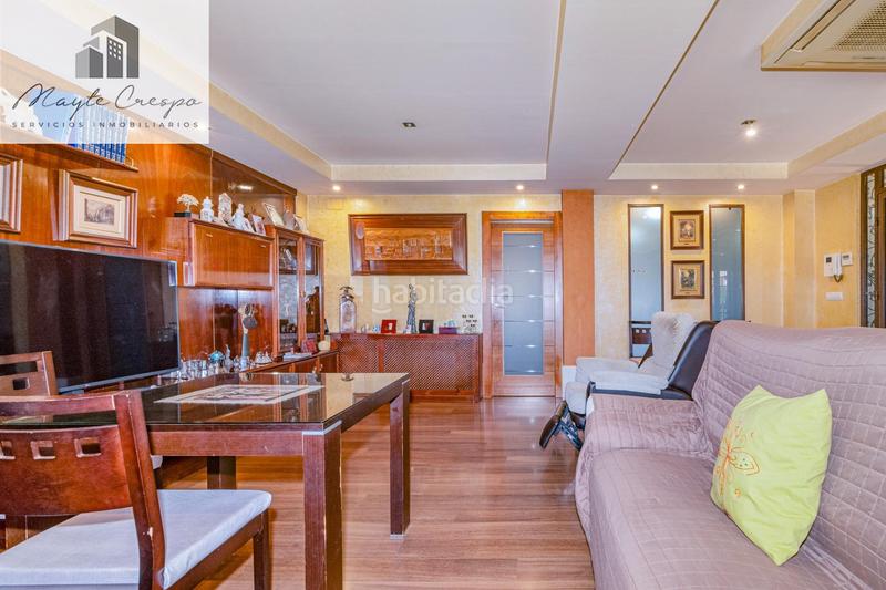 Foto 11e0c2b3-39d0-466f-8b12-3b7c077e2126. Casa a schiera con riscaldamento in Barrio de Zaidín Granada