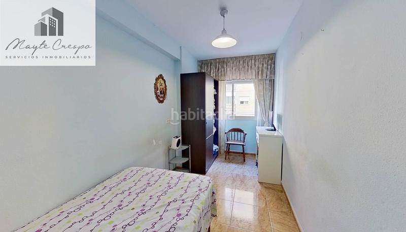 Foto a5c693f9-501c-48f7-900a-196620ae7e24. Piso amplio y luminoso piso en los vergeles, en Barrio de Zaidín Granada