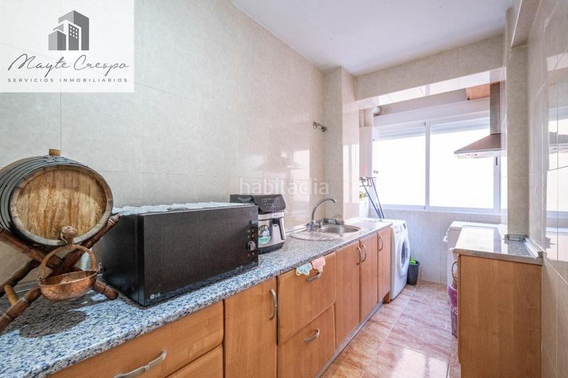 Foto c049836c-8d2d-4f6c-98dc-40d5705e2427. Piso amplio y luminoso piso en los vergeles, en Barrio de Zaidín Granada