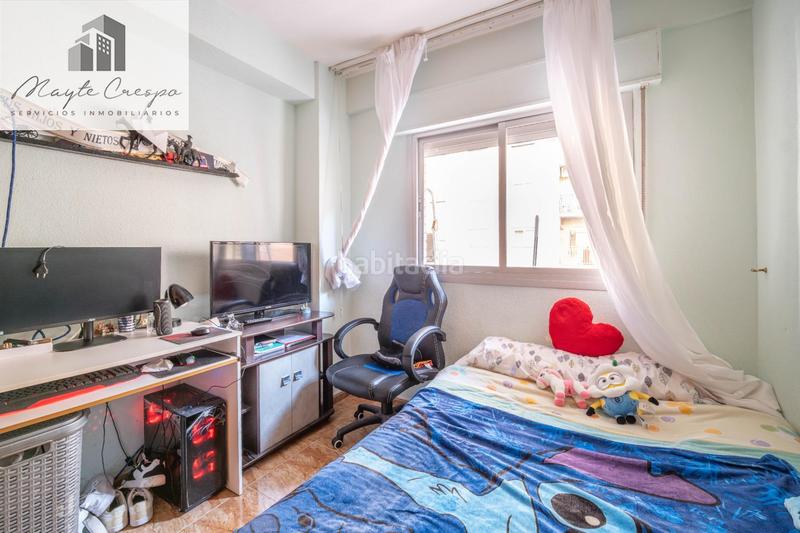 Foto edbe2b2c-583e-4a02-97d4-3ec96e77bd81. Piso amplio y luminoso piso en los vergeles, en Barrio de Zaidín Granada