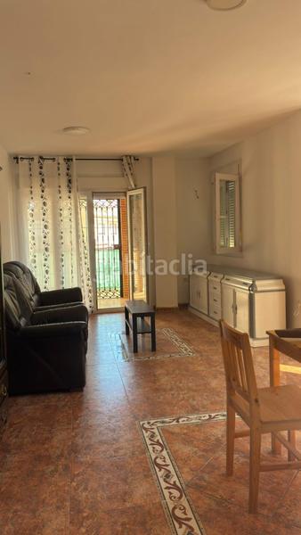 Foto 5ed4a89d-7269-467f-aee6-fad7e1a89a8f. Alquiler piso acogedor piso centrico en cullar vega en Cúllar Vega