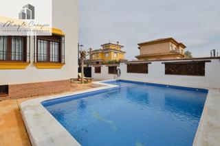 Chalet  Calle alelies (vent) 3. Impresionante chalet dividido en dos viviendas!