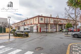 Local Comercial  Calle de la huerta de san antón. Local comercial en esquina