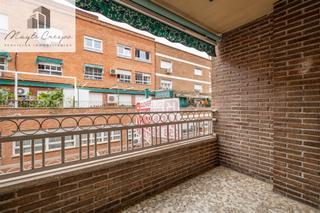 Piso  Calle de méndez núñez. Piso en méndez núñez con cochera en el mismo edificio