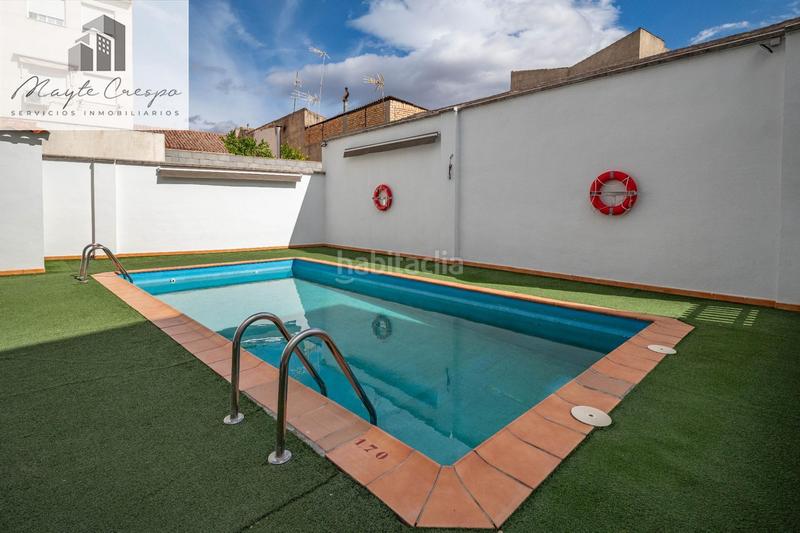 Foto 0adfd9f5-c883-453c-9c7c-83a7024e0953. Flat with heating parking pool in Atarfe