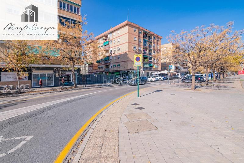 Foto 2e2f49d9-2fde-49ad-87f1-721609d832e6. Piso  en pintor manuel maldonado en Barrio de Zaidín Granada