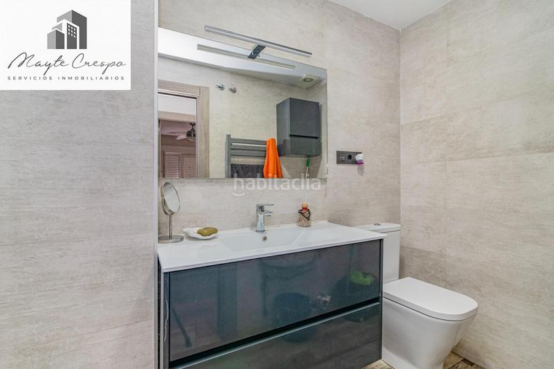 Foto 417ef3bc-7ef4-41c7-983a-87cdc9b2707c. Piso  en pintor manuel maldonado en Barrio de Zaidín Granada