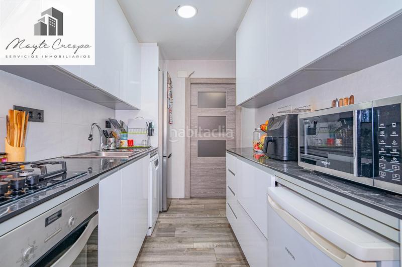 Foto b5031694-e297-455a-9105-55350b2f9fd9. Piso  en pintor manuel maldonado en Barrio de Zaidín Granada