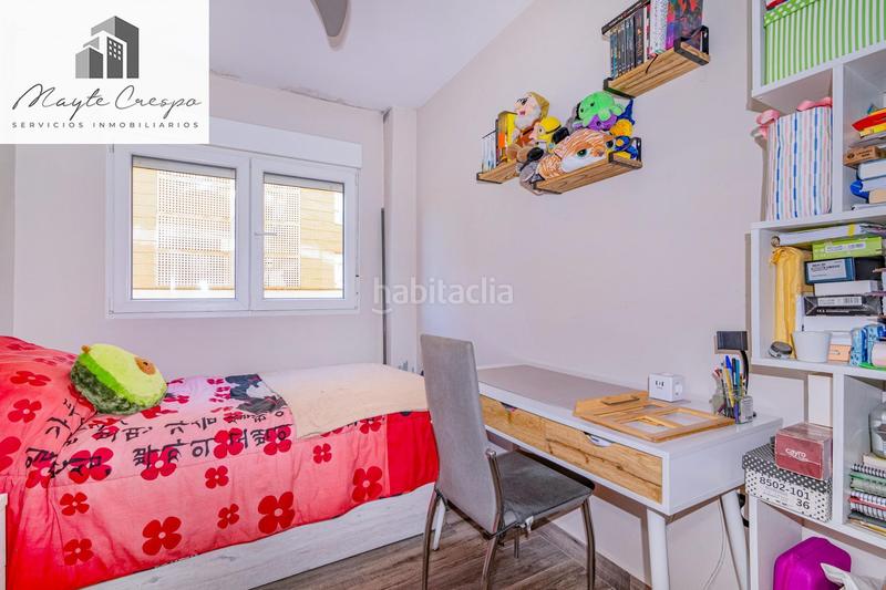 Foto dbc20741-3e29-4be9-bfbd-5ddb4ef2b88c. Piso  en pintor manuel maldonado en Barrio de Zaidín Granada