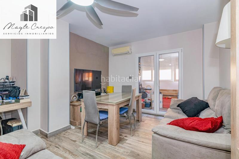 Foto dd659517-f35c-40ec-8e82-ba36016d61be. Piso  en pintor manuel maldonado en Barrio de Zaidín Granada