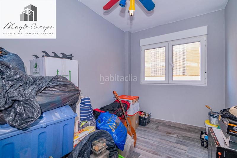 Foto e94fd51d-309f-4f2c-8bb7-ff274f0aaf06. Piso  en pintor manuel maldonado en Barrio de Zaidín Granada