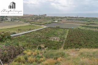 Terrain résidentiel à Carretera malaga (cal) 74. Finca con unas vistas de ensueño en salobreña