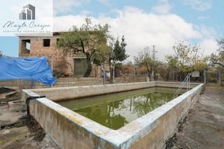 Masía  Plaza polígono 1 paraje 63 lunes. Gran estructura en finca rústica en gójar, sobre parcela de 10.4