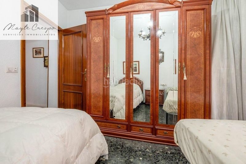 Foto 2bbf2012-e92d-4f0a-ab33-dbf3f268f437. Piso en calle obispo hurtado 13 pisazo en venta en calle obispo hurtado en Granada