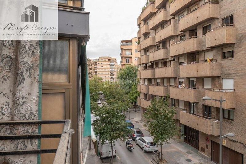 Foto 4ffa65f8-aeab-48f2-9cc7-d1ee7c837911. Piso en calle obispo hurtado 13 pisazo en venta en calle obispo hurtado en Granada