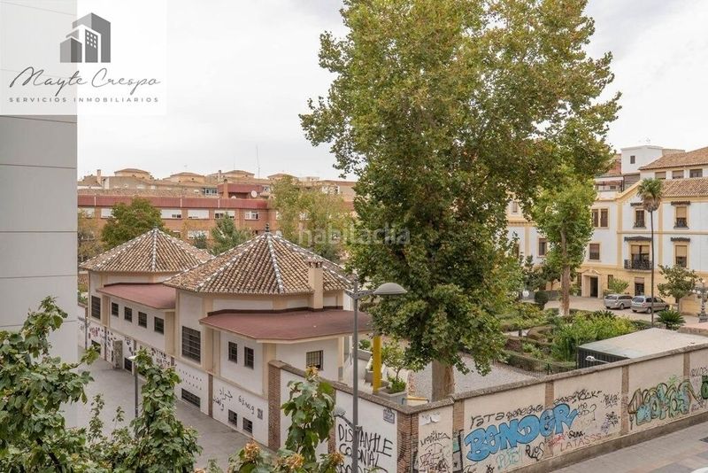 Foto 6f69f5c3-733f-4ac8-b3cf-c4207adb41bd. Piso en calle obispo hurtado 13 pisazo en venta en calle obispo hurtado en Granada