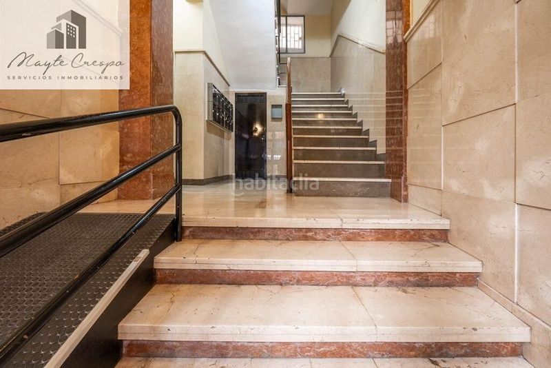 Foto c6706502-f29a-4504-8537-f6e5d88804d6. Piso en calle obispo hurtado 13 pisazo en venta en calle obispo hurtado en Granada