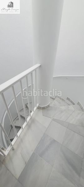 Foto a6d863a7-80f8-4417-983b-cbea0a389f77. Chalet exclusivo chalet en urbanización el serrallo en Granada
