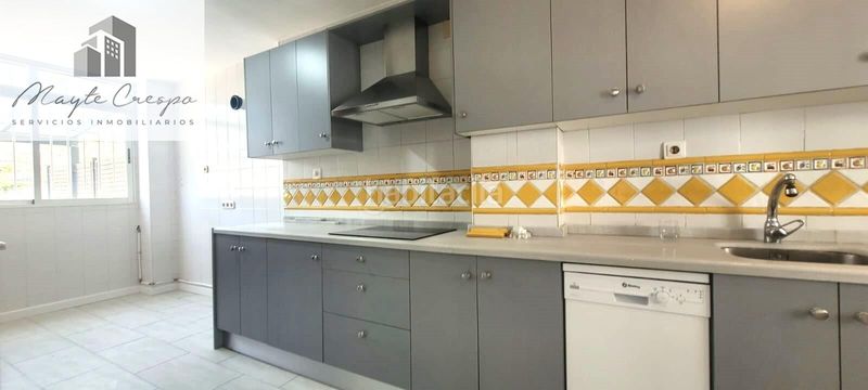 Foto e5968c03-fe45-42a4-a999-59a866621a21. Chalet exclusivo chalet en urbanización el serrallo en Granada
