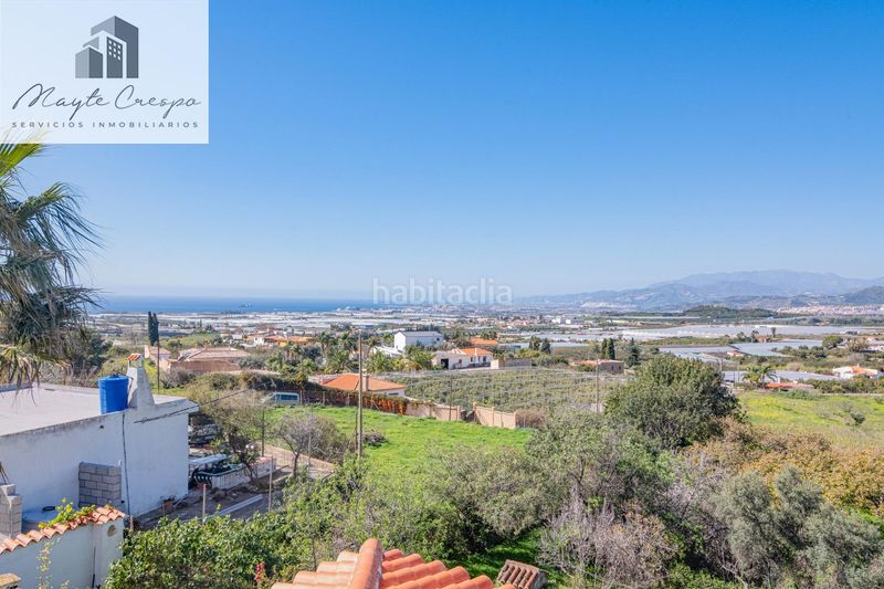 Foto 63bd6326-41ff-42dc-9c40-0ce4cdf0b6e7. Chalet in calle alcubillas 44 in Los Tablones - La Garnatilla Motril