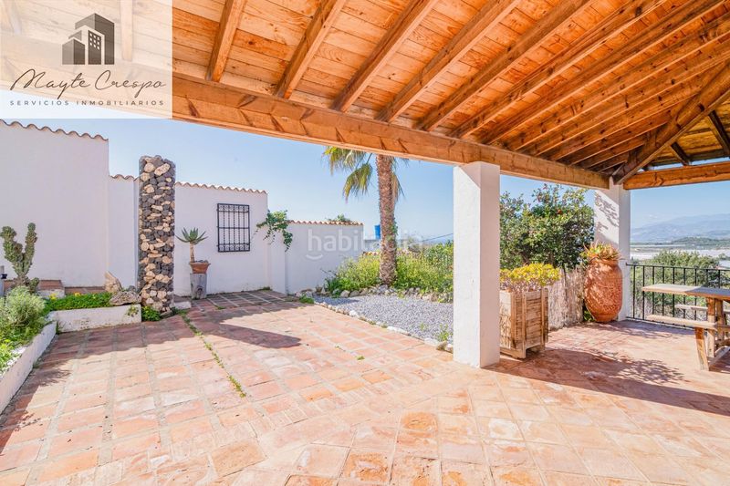 Foto be3323fc-5588-4819-ba38-38e3d58f6f8e. Chalet in calle alcubillas 44 in Los Tablones - La Garnatilla Motril