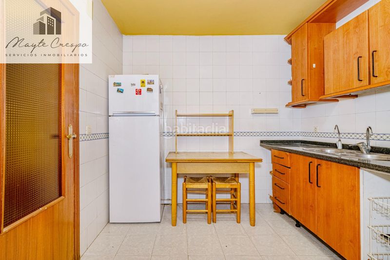 Foto 43b1cc7c-4c90-4e9b-9945-bb321a65f7c1. Dúplex amb aparcament a Joaquina Eguaras Granada