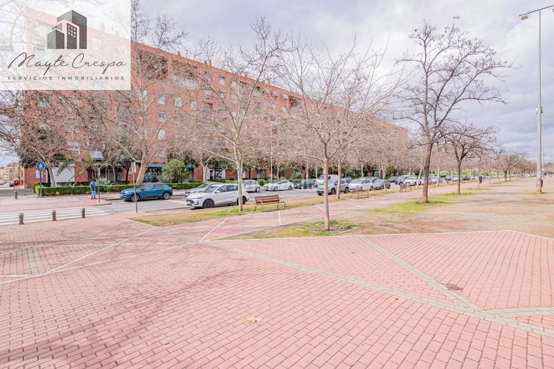 Foto 94980da2-0960-4ec4-8512-04e145559805. Dúplex amb aparcament a Joaquina Eguaras Granada