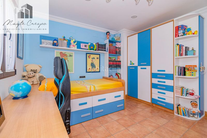 Foto 0386e4a7-801a-4f6c-96ab-f0d9457c0ca2. Casa adossada amb calefacció aparcament piscina a Zubia (La)