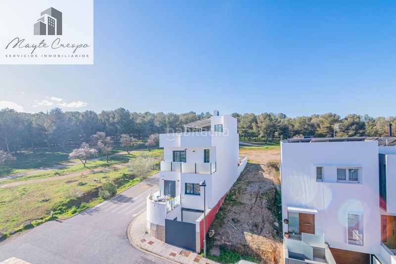 Foto e99ff8a7-9264-442a-aad2-258f6607b312. Casa adossada amb calefacció aparcament piscina a Zubia (La)