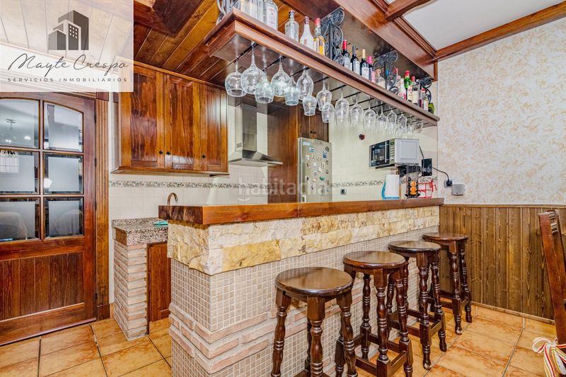 Foto f1220bae-bc14-4f09-899d-86223fe19317. Casa adossada amb calefacció aparcament piscina a Zubia (La)
