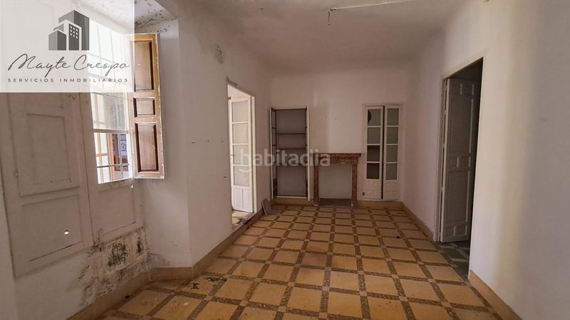 Foto 7f1bb324-8ff0-46e1-96e8-38bf9c094a5c. Casa adossada amb aparcament a Loja