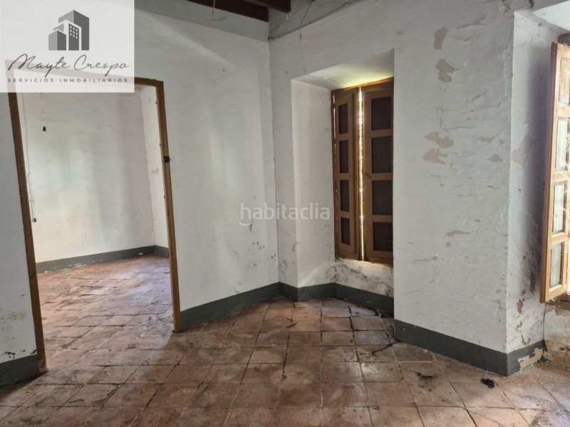 Foto be23378e-7d4c-446d-be27-c7b25986d9e5. Casa adossada amb aparcament a Loja