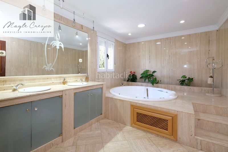 Foto 57e853f6-9d31-49c1-ae69-0cc6c3a8b21e. Masia a camino viejo de motril a Padul