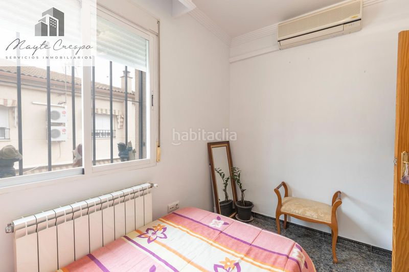 Foto bd89c1a5-cfcd-47fa-903e-7364a7e92765. Casa aparellada amb calefacció aparcament a Atarfe