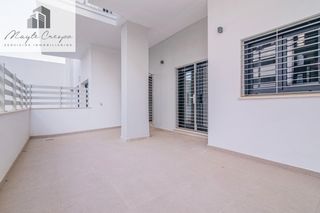 Piso  Calle filólogo julio casares 12. Venta de piso nuevo a estrenar de 4 dormitorios en residencial l