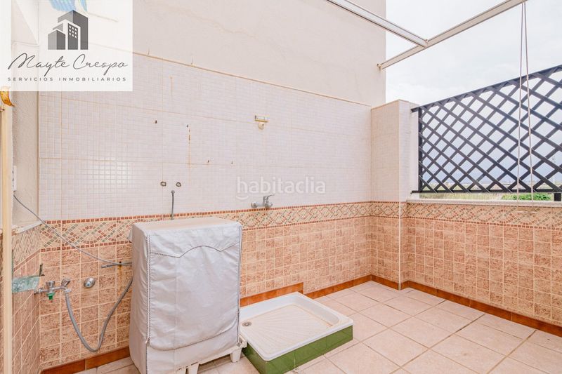 Foto 35feb3ef-aa27-46d8-898b-10584cd770c7. Pis amb piscina a Salobreña costa Salobreña