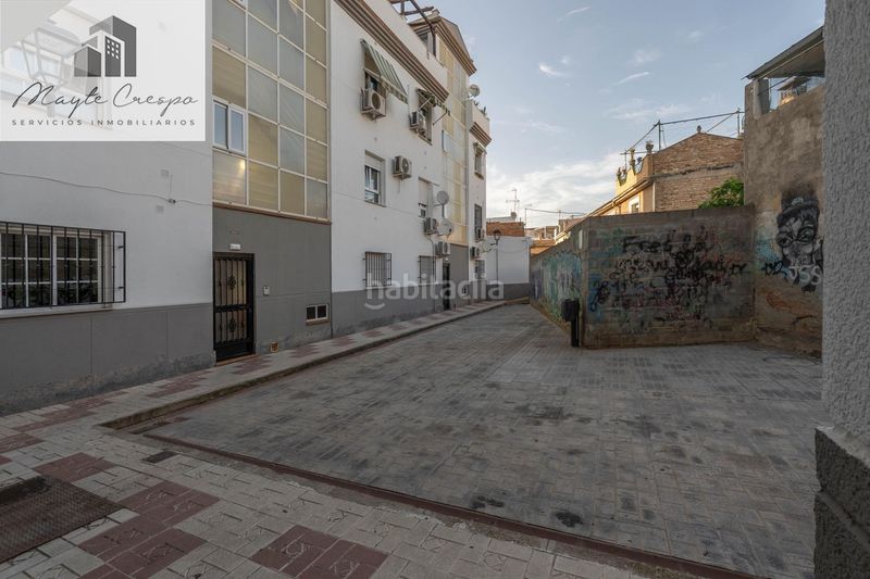 Foto 011f4a4f-1b91-4b6a-8915-dbe3cf0e8918. Àtic amb calefacció aparcament a Maracena