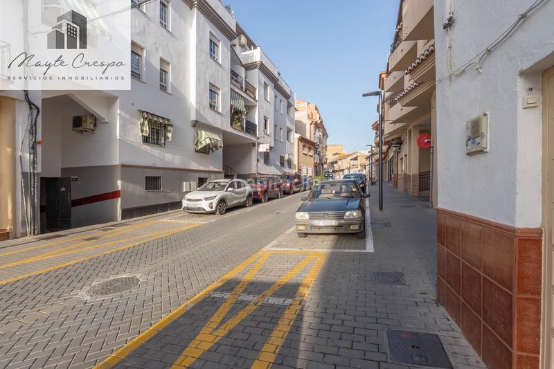 Foto fee999ed-cfbe-49d2-aa34-35422f9e3431. Àtic amb calefacció aparcament a Maracena
