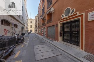 Aparcament cotxe a Centro - Sagrario