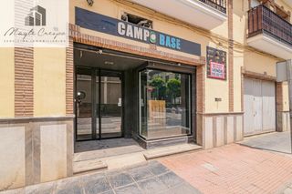 Local Comercial a Calle Calle Calderón