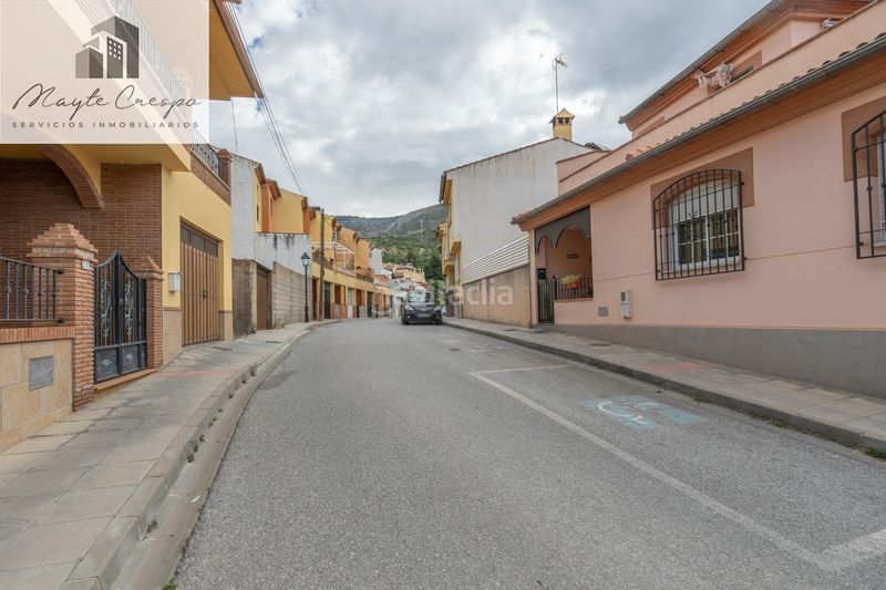 Foto 73bb66a9-b4c9-444a-8157-1dced66501d7. Casa amb aparcament a Alfacar