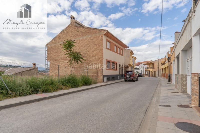 Foto a691eda3-0981-4d3c-97fd-0c0ec68b5e7c. Casa amb aparcament a Alfacar