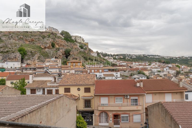 Foto a7bff793-9d0a-4993-a47c-74858d31f4fc. Casa amb aparcament a Alfacar