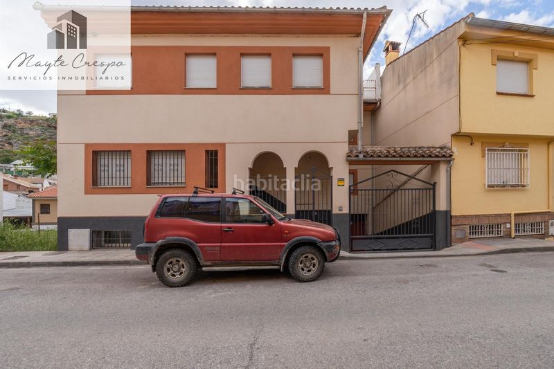 Foto b271a823-b55c-422d-a9d1-10b4a3072520. Casa amb aparcament a Alfacar